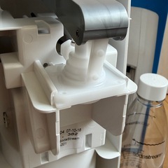 ソーダストリーム　 新品ガスシリンダー付き　の画像