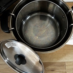 THERMOSサーモス Shuttle Chef シャトルシェフ真空保温調理器　白　ホワイトの画像