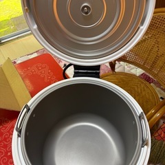 保温電気ジャー
の画像