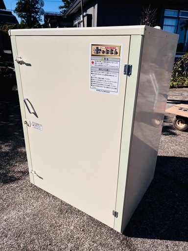 米っとさん　保管庫　米　高級米袋収納庫　アルインコ株式会社　米　農業　田んぼ　農家　田植え　稲刈り