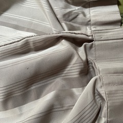 カーテンの画像