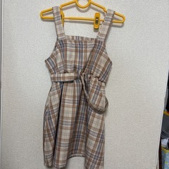 (新品)140cmノースリーブワンピースの画像