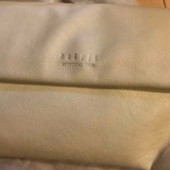 marvis クラッチバック2個 ホワイト 蛍光の画像