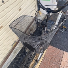 訳あり★パンクレスタイヤカゴ付き自転車　ギアなし　前後ろカゴ付き　26インチの画像
