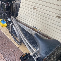 訳あり★パンクレスタイヤカゴ付き自転車　ギアなし　前後ろカゴ付き　26インチの画像