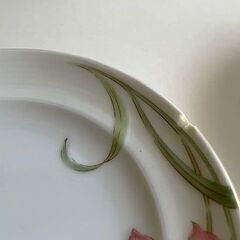 百合モチーフの上品プレート（４枚）の画像