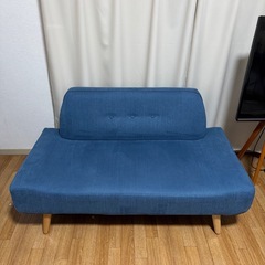半年間使用　定価29999円　2人掛けソファ　ロイヤルブルーの画像