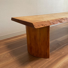 一枚板　ローテーブル　天然木の画像