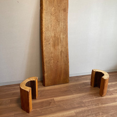 一枚板　ローテーブル　天然木の画像