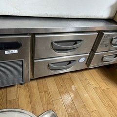 業務用冷凍庫の画像