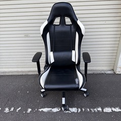 CEITURA ゲーミングチェア オフィスチェア 多機能 ゲーム用チェア リクライニング パソコンチェア ひじ掛け付き 腰痛対策 可動式ランバーサポートの画像