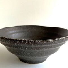 和モダンな丼鉢　麺類・丼物に！の画像