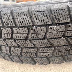 【お話中】早い者勝ち【美品】スタッドレスタイヤ　ホイール　4本セット 155/65R14の画像