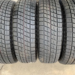 美品！4本スタッドレスタイヤ175/65R14の画像