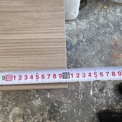 未使用　パソコンデスクの画像