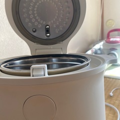 【超美品‼️】ロカボ 2021年製 5合炊き 糖質カット炊飯器 液晶タッチパネルの画像