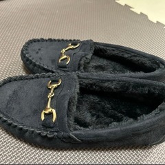 モカシン フワフワの画像