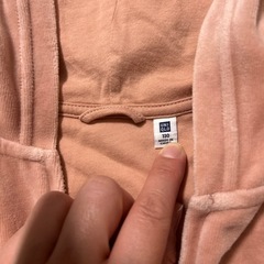 ユニクロ女の子130アウターの画像