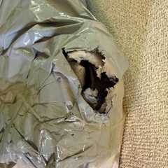 オフィスまたはゲーミングチェアの5本足ベースの部品の画像