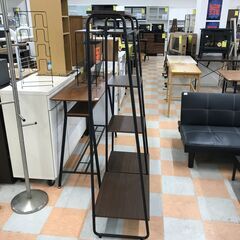 ＼家具＊家電のお店／【ｼﾞｬﾝｸﾞﾙｼﾞｬﾝｸﾞﾙ石川金沢店】ハンガーラック 3段ラック付き 木目調 ﾌﾞﾗｯｸ W(幅)100×D(奥行き)24×H(高さ)151cmの画像