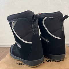 【美品】スノボブーツ23.5cmの画像
