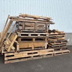 薪の代用、木枠、木製パレット
木梱包廃材の画像