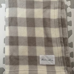 ⭕️新品未使用タグ付き⭕️ ブランケット とろけるような肌触り🍀の画像