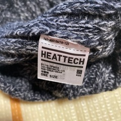 ユニクロ　キッズ　ヒートテック　ニット帽の画像