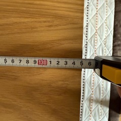 ダイニングテーブルの画像