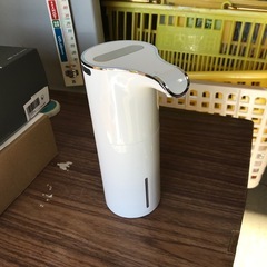 アルコールディスペンサーの画像