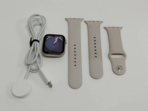 Apple Watch SE 第2世代/GPS/44mm/A2723/スターライト〈MNJX3J/A〉