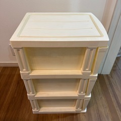 【11/5まで】収納ケース3段ホワイト　衣類など収納の画像