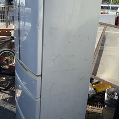 2012年パナソニック冷蔵庫の画像