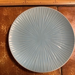 お皿2枚の画像