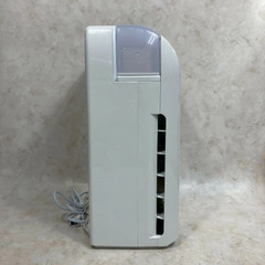 A8210【お買い得商品!!】IRIS  アイリス 2021年製 空気清浄機 加湿空気清浄機 加湿器 HKF-C25-Wの画像