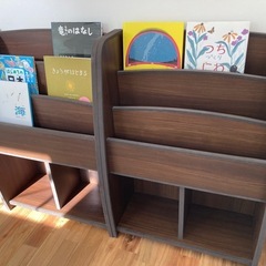 定価2万以上　絵本ラック 本棚　傷なしの方　ブラウン国産 の画像