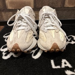 ニューバランス　WS327TD ベージュ　スニーカーの画像