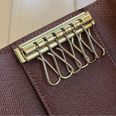 【ほぼ新品】2024年購入　ルイヴィトン　キーケース　6連の画像