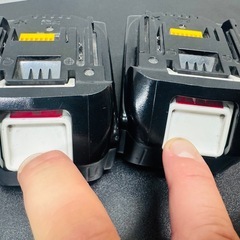 🔴【ジャンク】【非対面】makita マキタ 純正バッテリー 2個の画像