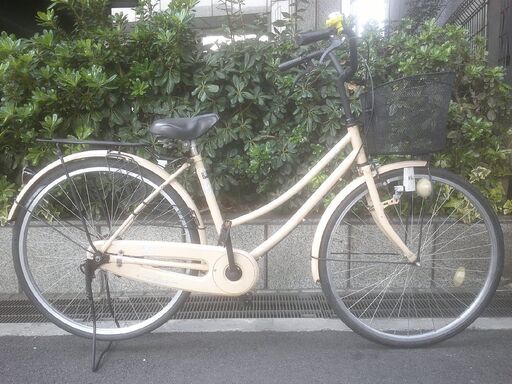 整備済み中古自転車　26インチ　税別￥7.980-　軽快車　クリーム1104