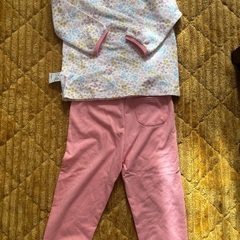 《新品》【ユニクロ】子供用パジャマ・寝巻きの画像
