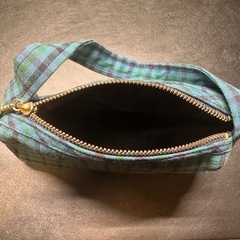 【三軒茶屋で引き渡し】ファミリア風 ハンドメイド ポーチ デニム裏地付きの画像