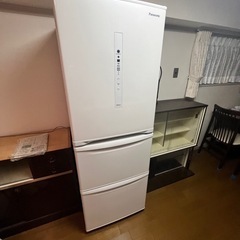 2020年製　Panasonic 冷蔵庫 335えるLの画像