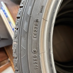 スタッドレスタイヤ　215/45R18の画像