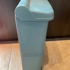 郵便ポストの画像