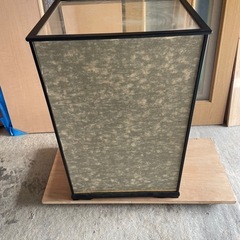 ガラスケース
の画像