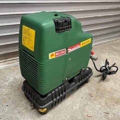 マキタ　100V オイルレスコンプレッサー の画像