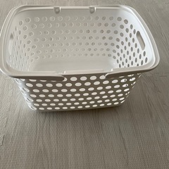 ニトリ　ランドリーバスケットの画像