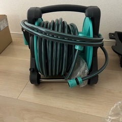 洗車 庭の水やりホースの画像