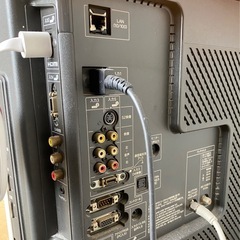 SHARP 液晶テレビ 42V 世界の亀山　フルスペックハイビジョン液晶テレビの画像